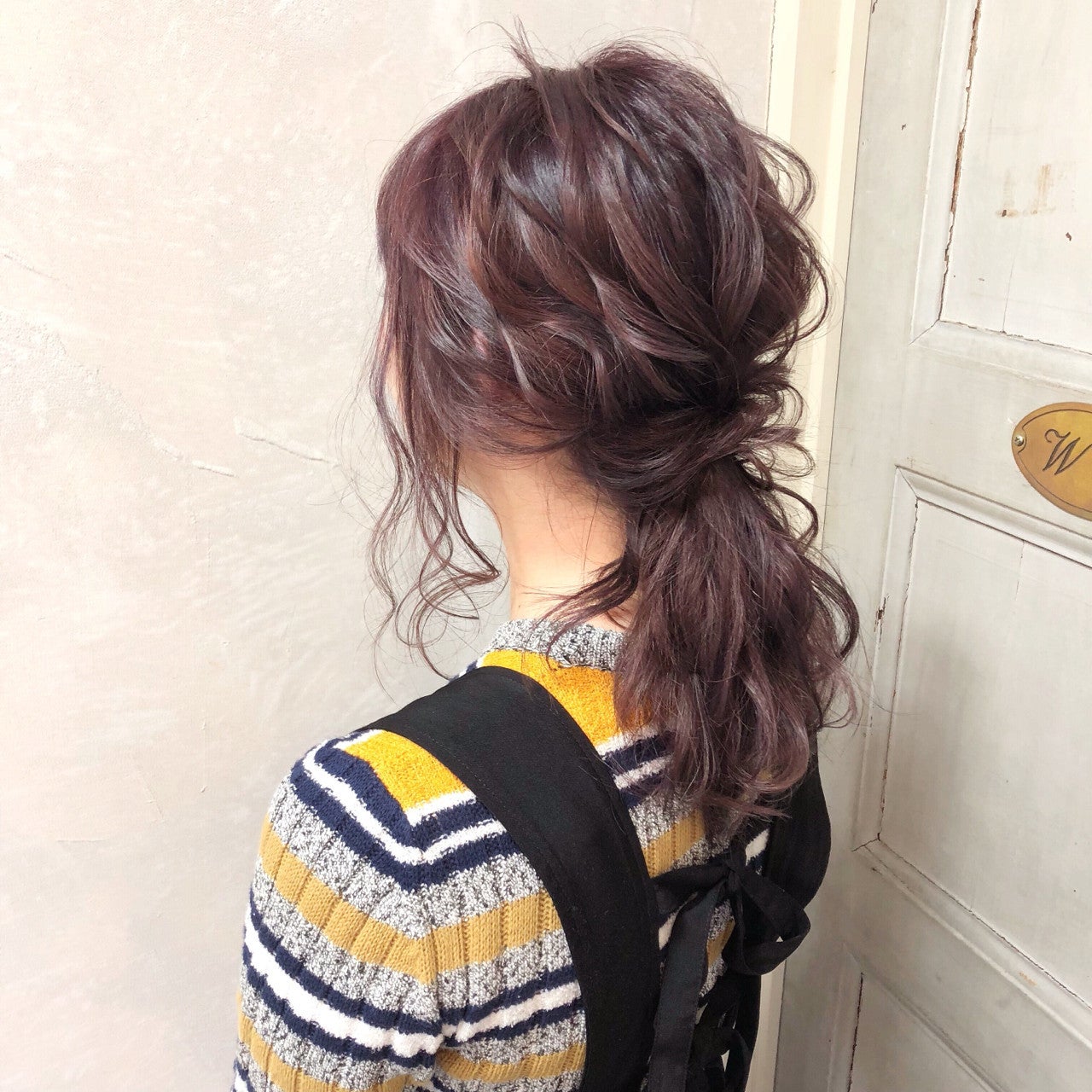 4a26995f7cc62d5ce09e8d9477925e4b_1f648d4