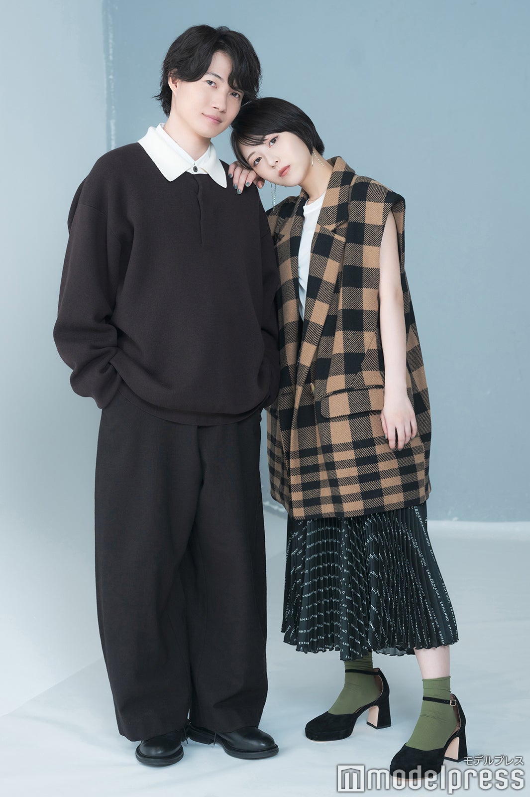 神木隆之介、浜辺美波（C）モデルプレス