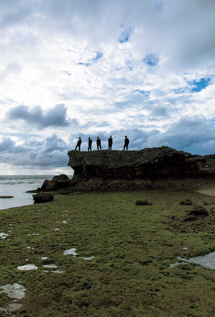 メンバーのお気に入りショット・ Da-iCE「+REVERSi」（撮影：笠井爾示）／幻冬舎