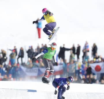 解説の藤森由香さんもらい泣き「わたしも聞いていて涙が出てきました」 スノボクロスで初出場の吉田蓮生が「お母さんにありがとうって言いたい」と感謝