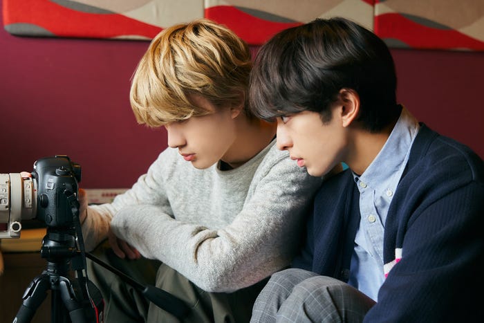 山中柔太朗、木村慧人 「飴色パラドックス」第4話より(C)「飴色パラドックス」製作委員会・MBS