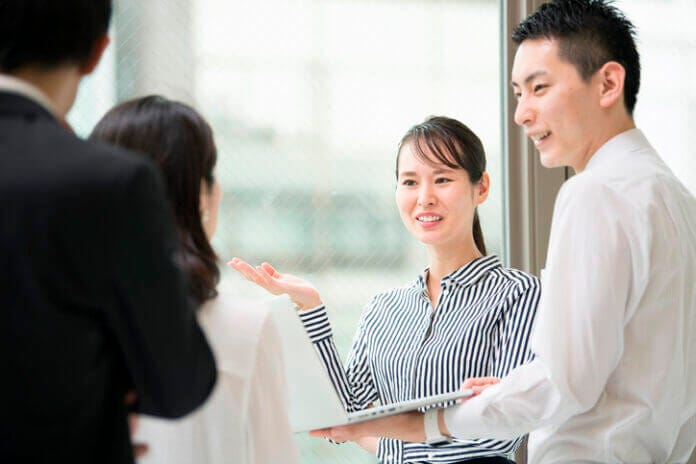 周りの目が気になるから