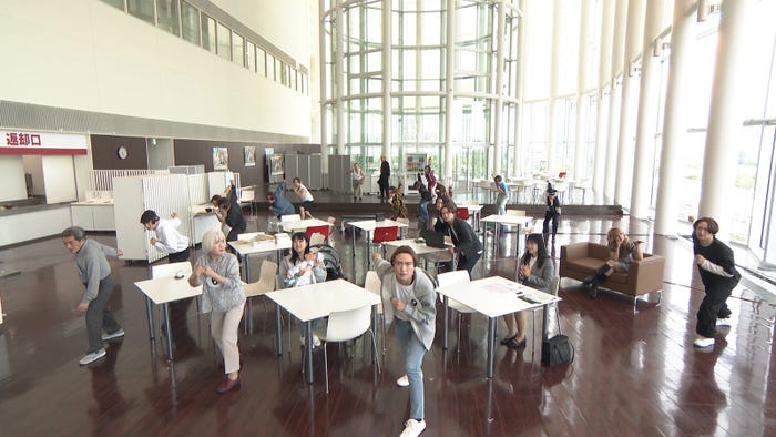 菊池風磨集団(C)フジテレビ