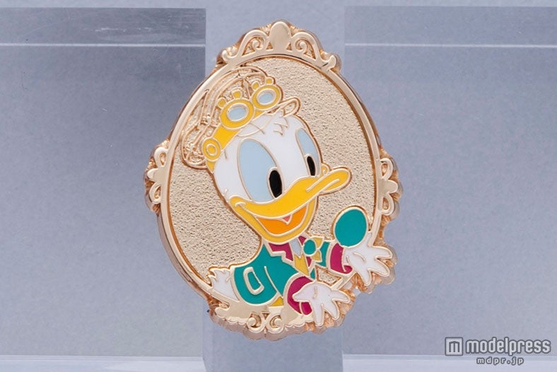 ドナルドダックのピン（C）Disney