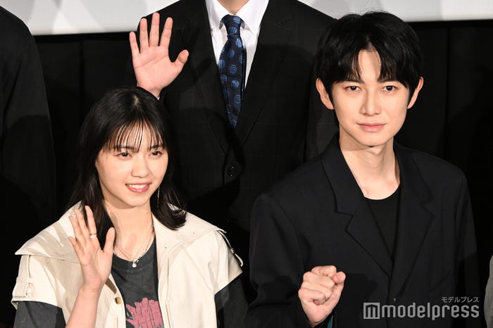 西野七瀬、本郷奏多(C)モデルプレス