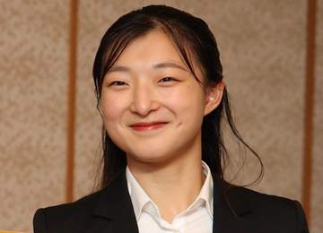 坂本花織さん 指導者生活は「生活が一変。やさしいだけではいけないと教わり、腹をくくり始めている」大阪市内でトークショー 電撃婚約発表のりくりゅうには笑顔で「心の底の方からおめでとう」