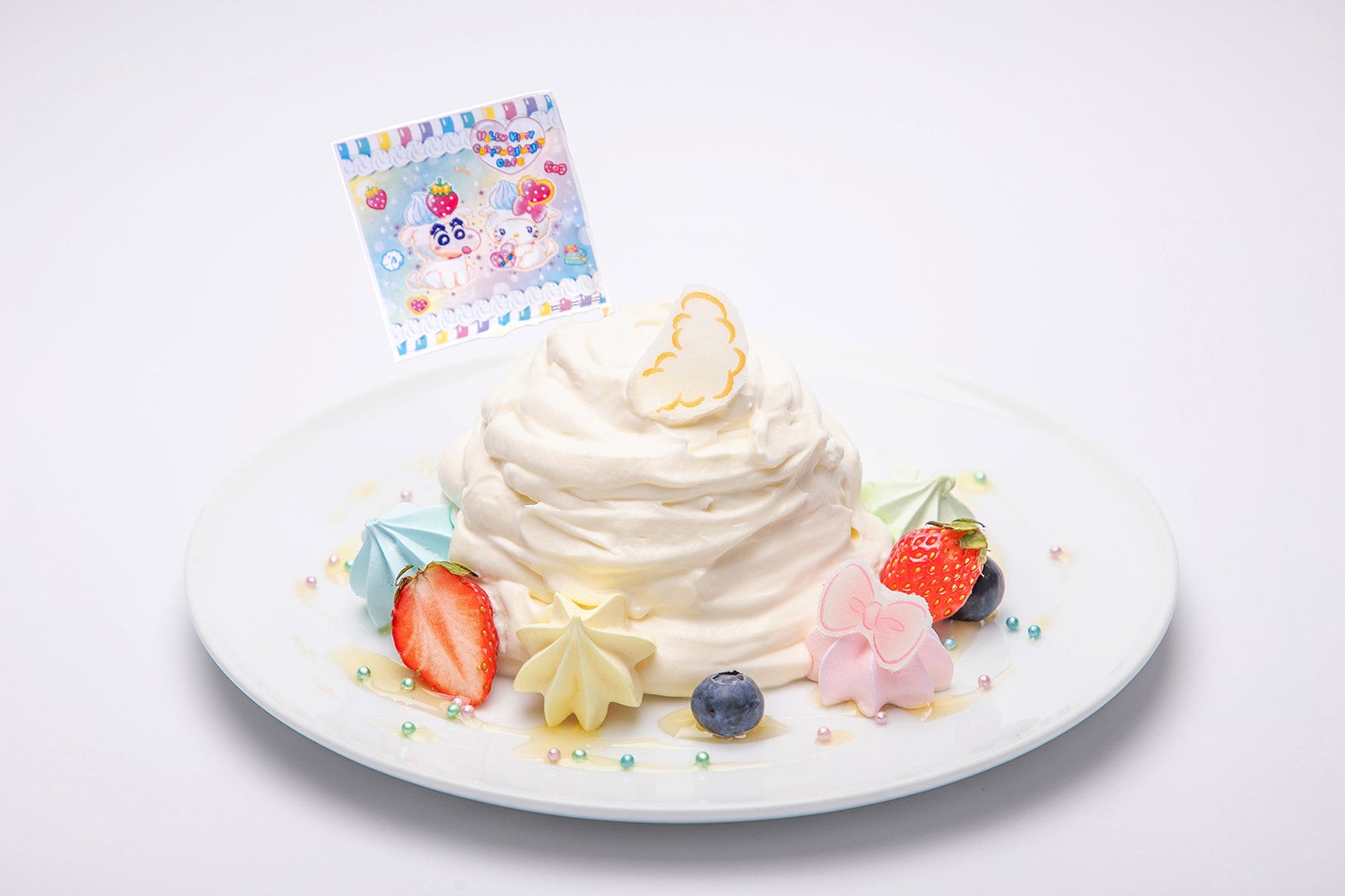 ハローキティとシロのクリームたっぷり もふもふチーズスフレ1,490円（税抜）（C）U／F・S・A・A（C）1976, 2019 SANRIO CO., LTD.APPROVAL NO. G594645