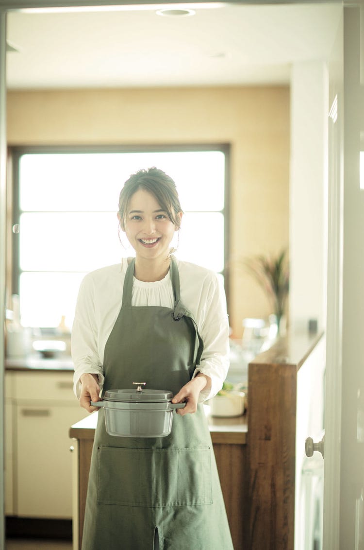 佐々木 希 エプロン