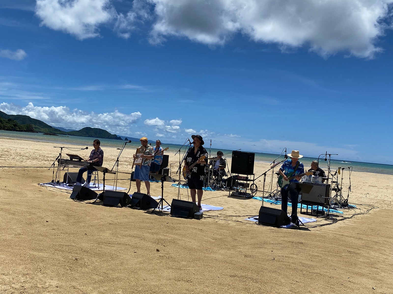 コラボパフォーマンス（提供写真）