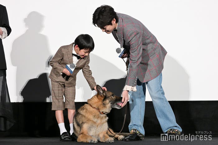 木村優来、さくら、高橋文哉(C)モデルプレス