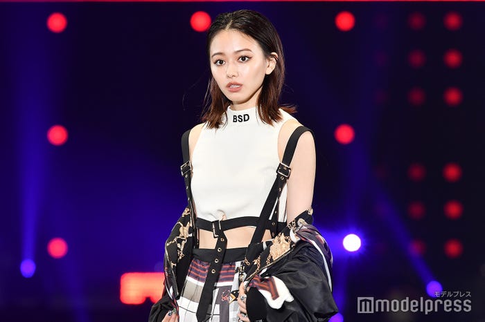 山本舞香(C)モデルプレス