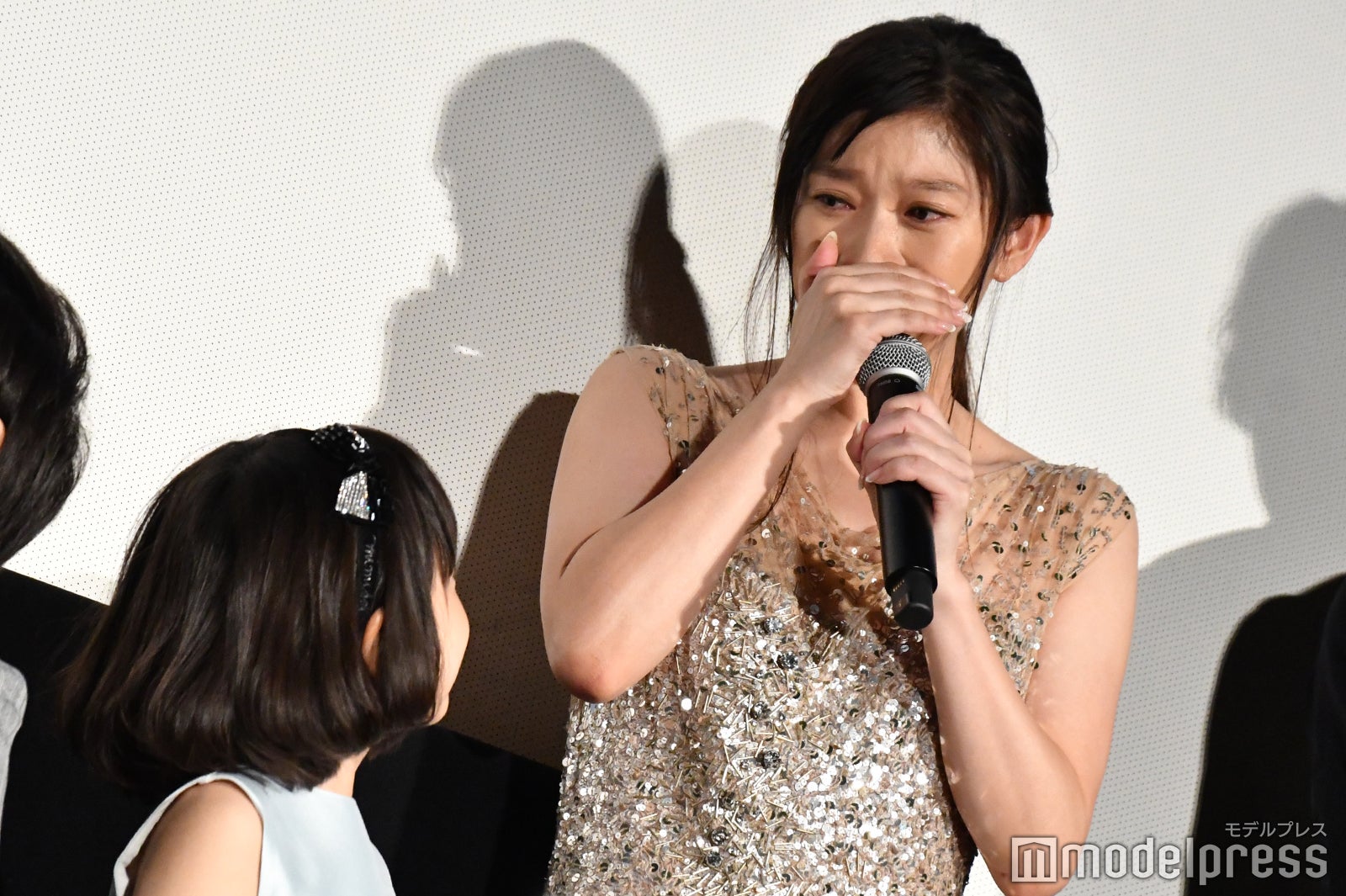 篠原涼子 （C）モデルプレス