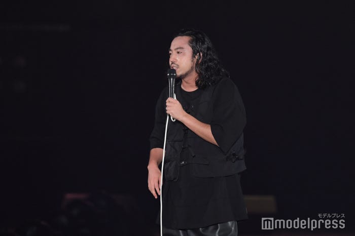 Creepy Nuts(C)モデルプレス