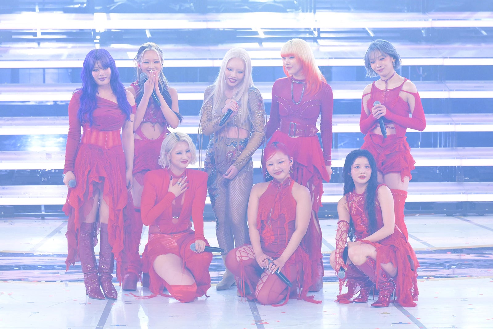 【紅白本番】HANA＆ちゃんみな、8人でテレビ初歌唱「ノノガ」最終審査と重なるステージにファン感涙「皆で歌ってくれてありがとう」「選曲が激アツ」