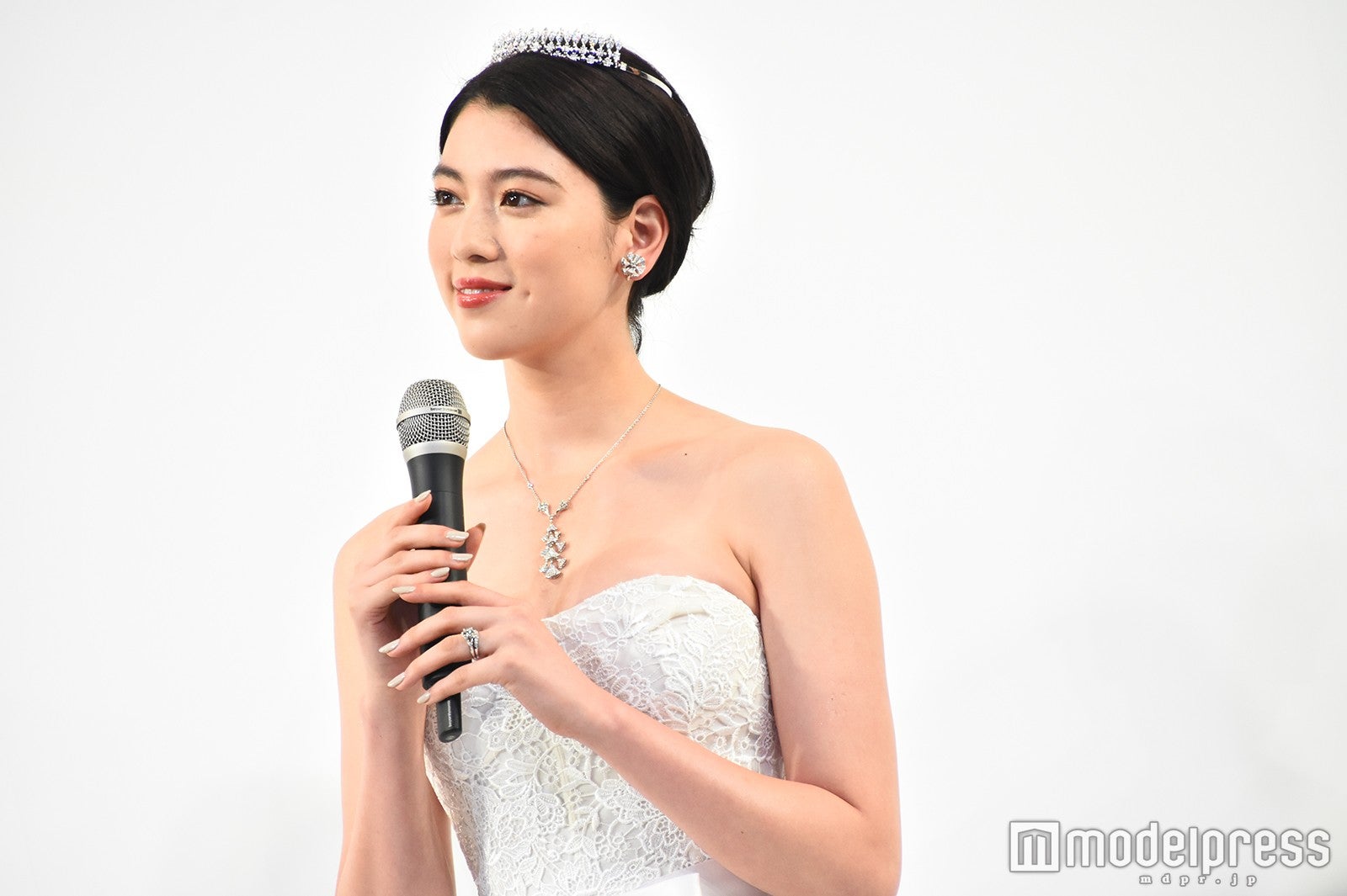 三吉彩花（C）モデルプレス