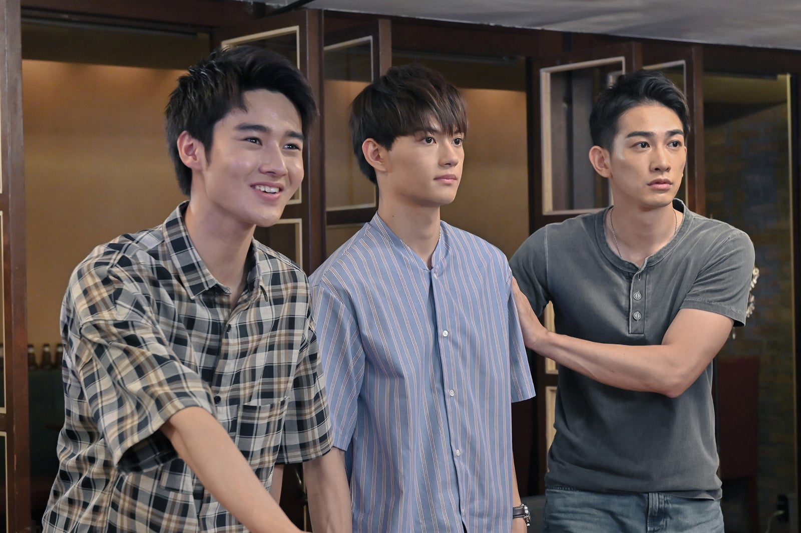 （左から）藤岡真威人、佐野勇斗、町田啓太／「テッパチ！」第9話より（C）フジテレビ