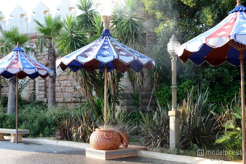 グロットフォト＆ギフト横（アラビアンコースト寄り）／クールスポット