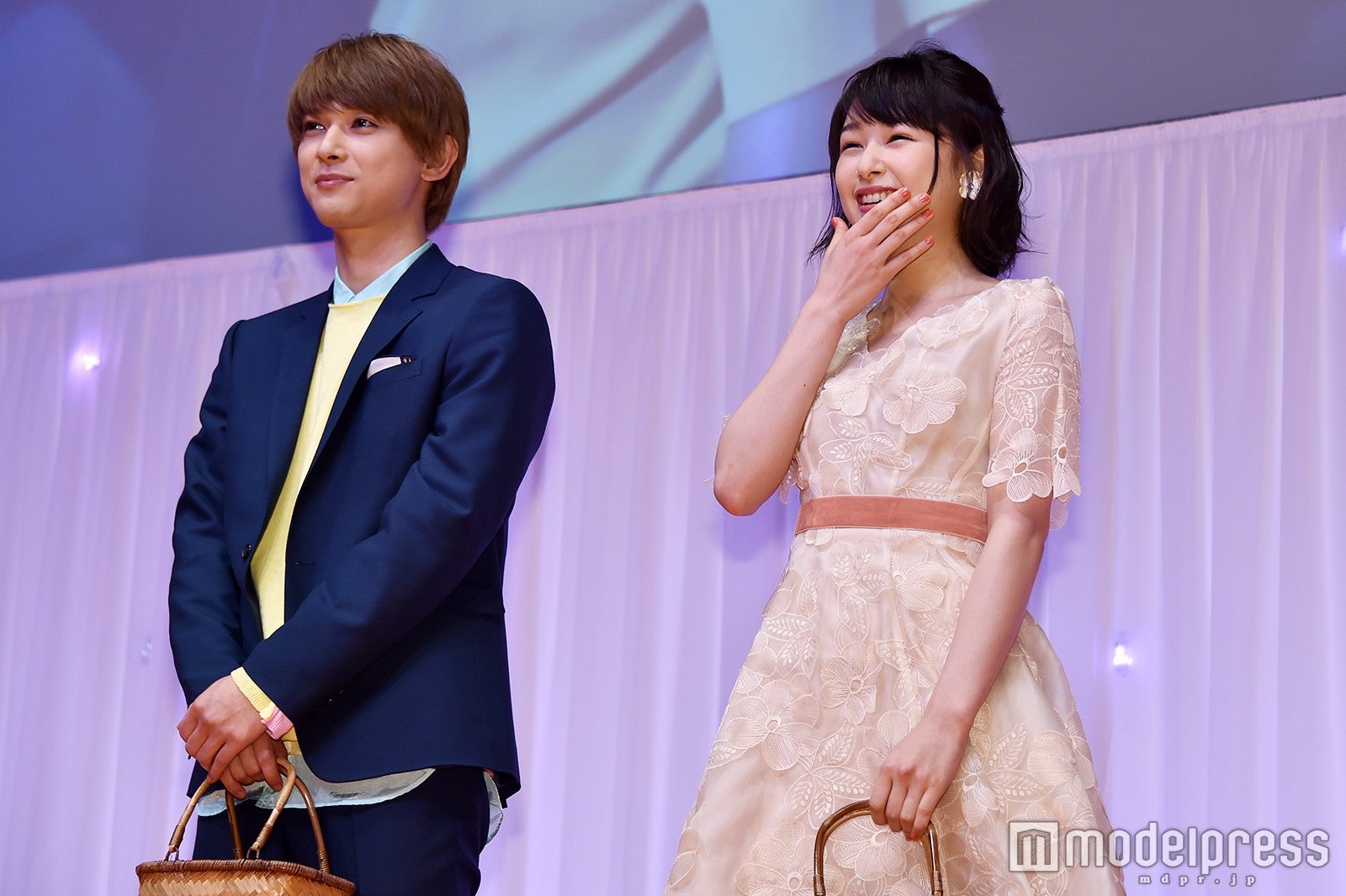 吉沢亮、桜井日奈子 （C）モデルプレス