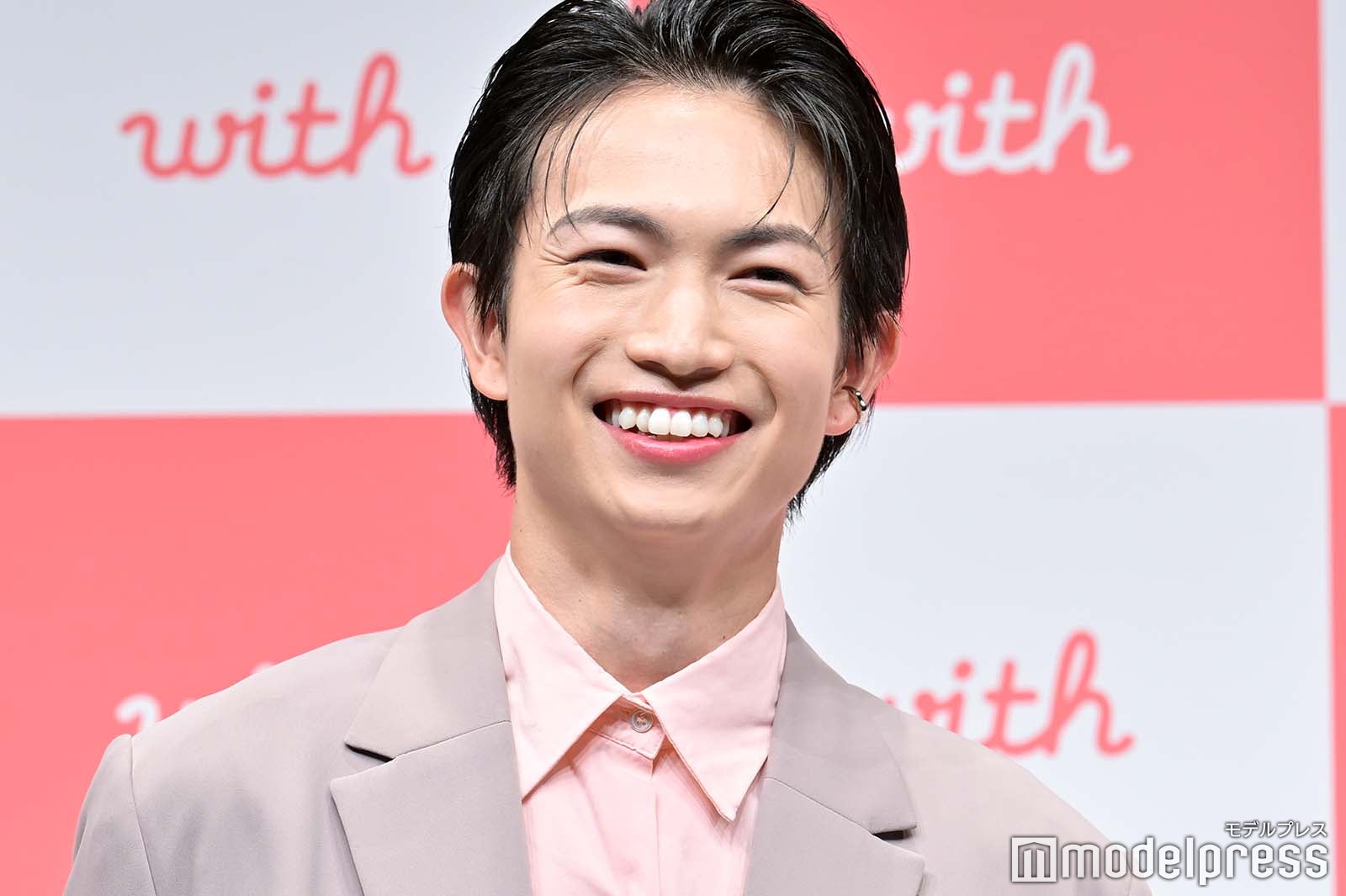 （C）モデルプレス