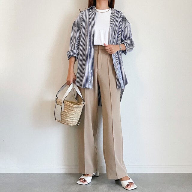 シャツを羽織るだけ　体型カバー　OK　コーデ