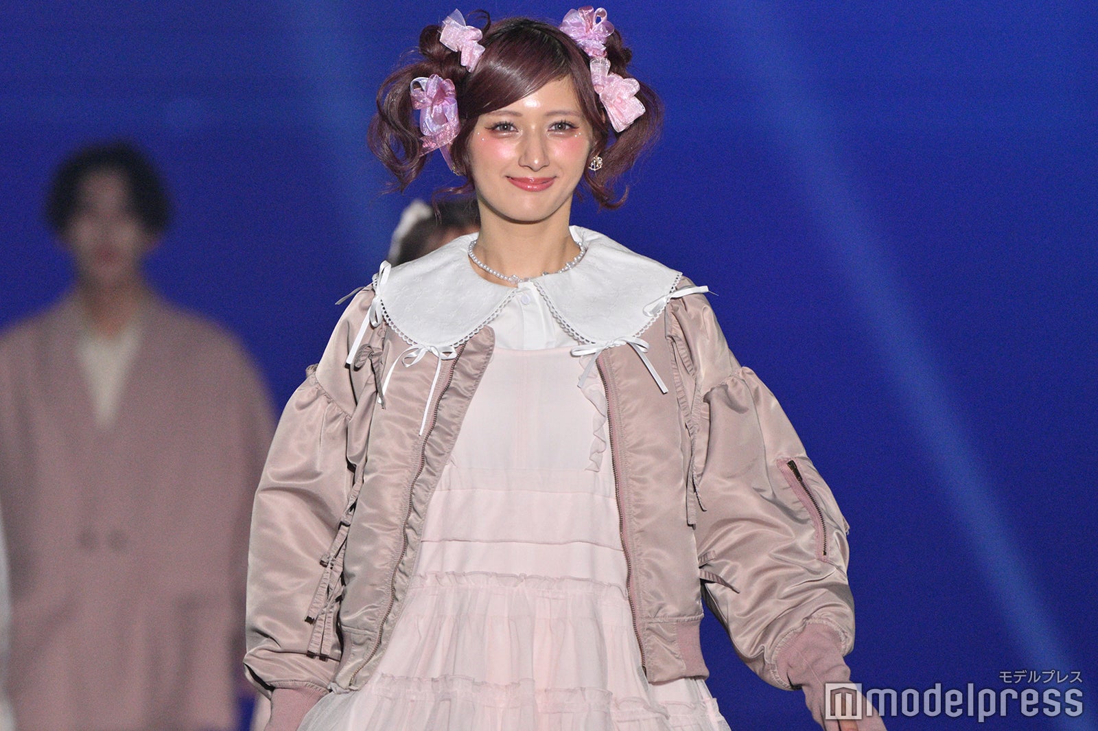 しなこ（C）モデルプレス