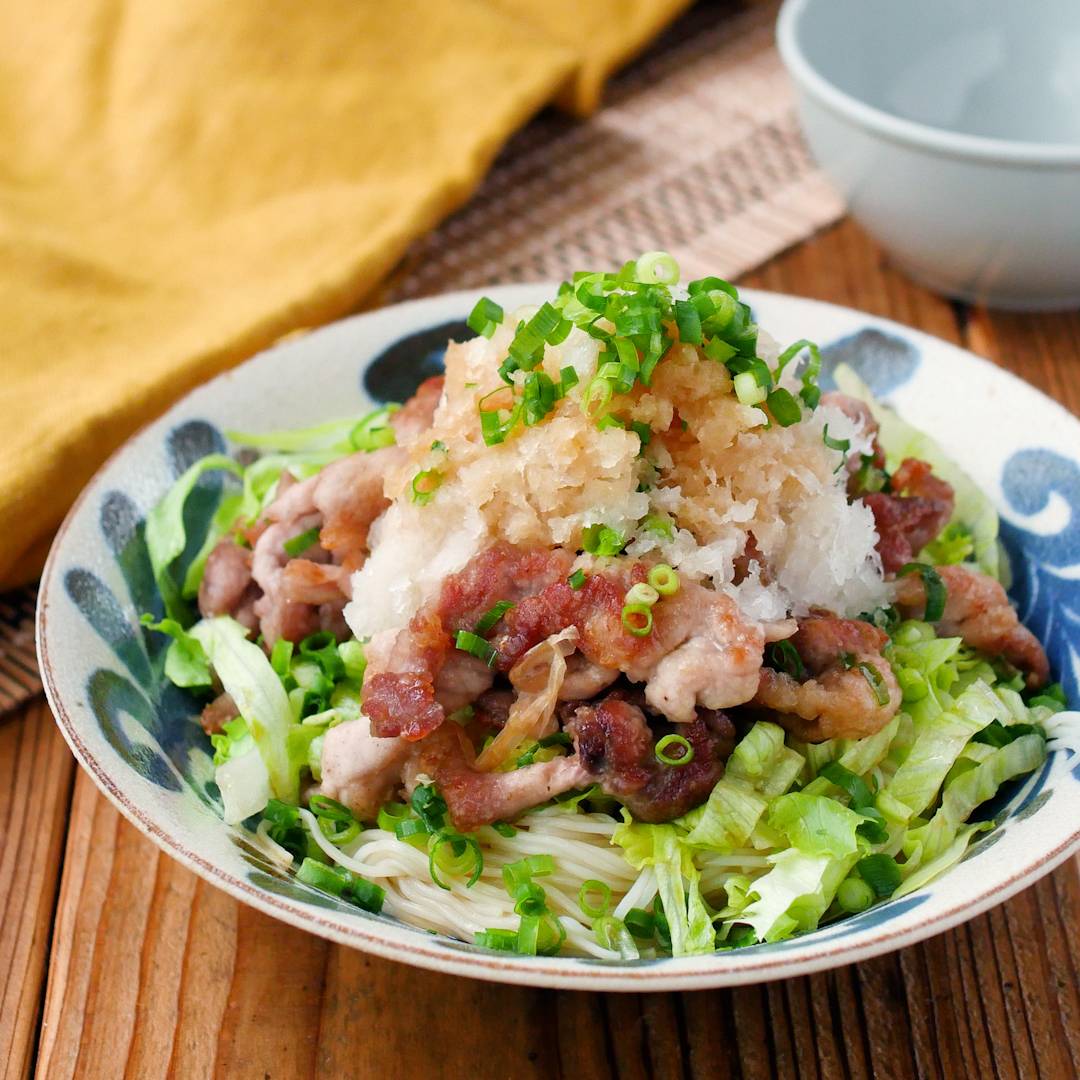 おろしポン酢で カリカリ豚のそうめんサラダ モデルプレス