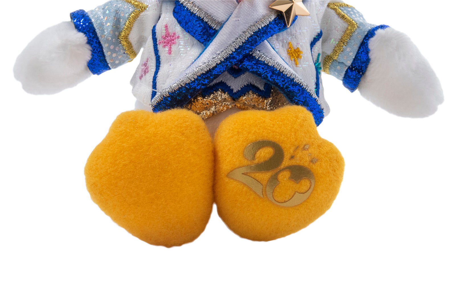 ぬいぐるみバッジ2,100円（C）Disney