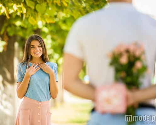 誰よりも君が好き!彼女にゾッコンの彼なら絶対にしない行動5つ
