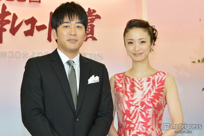 安住紳一郎アナウンサーと上戸彩