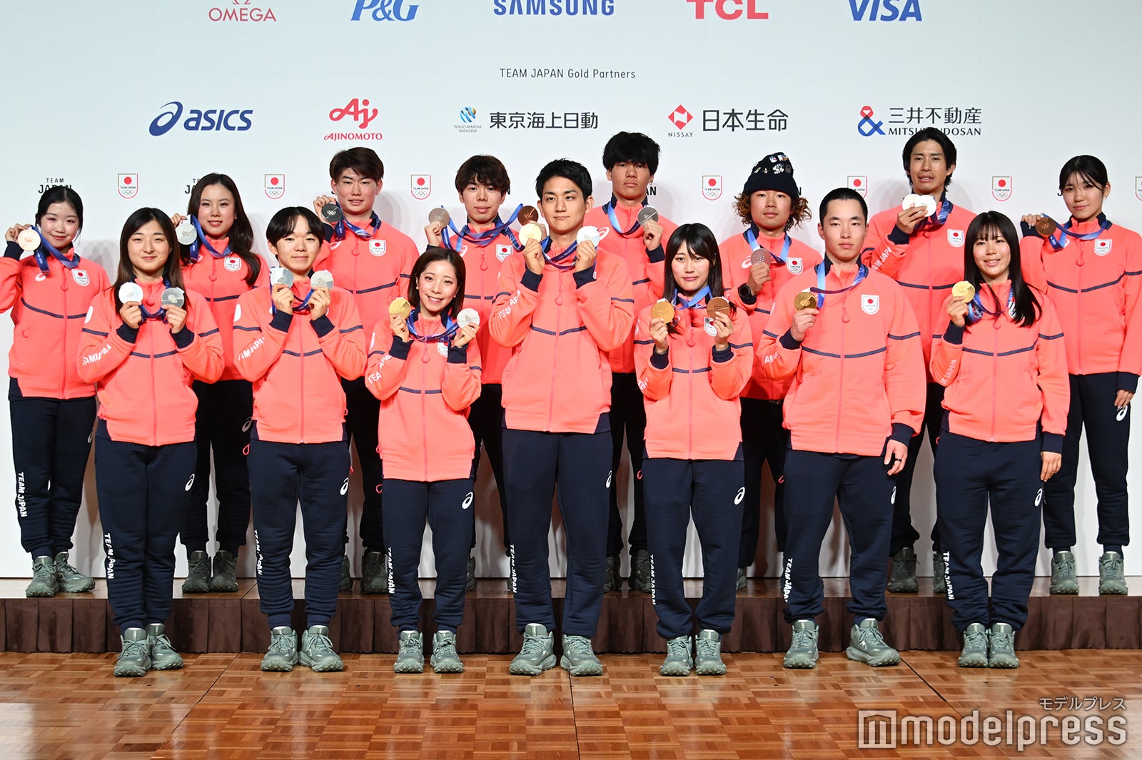 坂本花織選手・鍵山優真選手・村瀬心椛選手ら「ミラノ・コルティナ五輪」メダリストが帰国報告 日本勢は冬季最多の24個メダル獲得【TEAM JAPAN 帰国時記者会見】