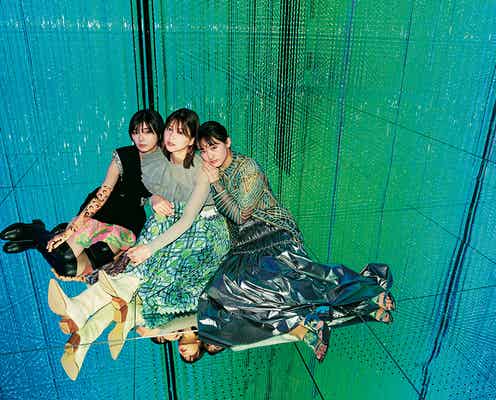 櫻坂46渡邉理佐、山崎天&藤吉夏鈴とクールな撮影 コラボ第4弾カット公開<抱きしめたくなる瞬間>