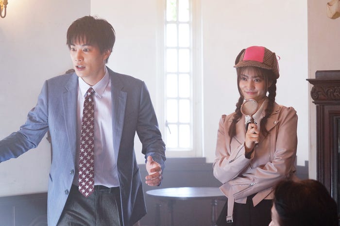 鈴木伸之、谷まりあ 「ボクの殺意が恋をした」第4話より(C)読売テレビ