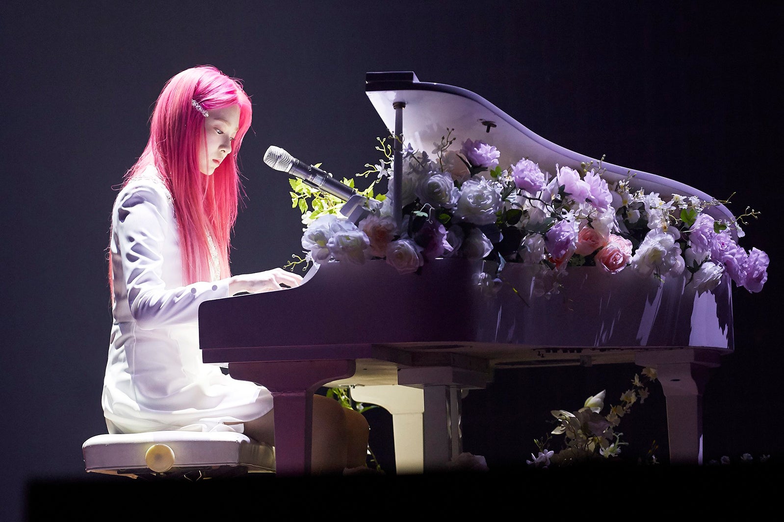 『IZ*ONE 1st Concert「Eyes On Me」inソウル』より（C）OFF THE RECORD