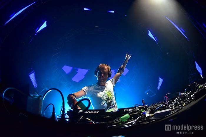 アーミン・ヴァン・ブーレン(C)ULTRA JAPAN 2015