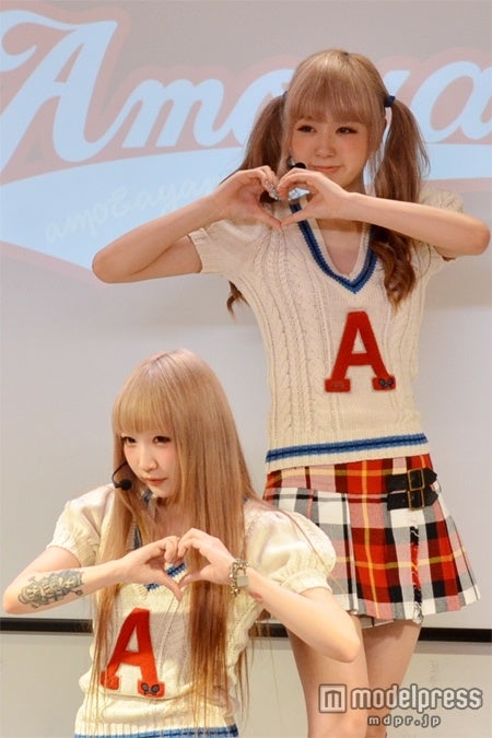 プレデビューイベント「原“塾” in JOL」の様子（左から：AYAMO、AMO）／写真は今年7月に撮影