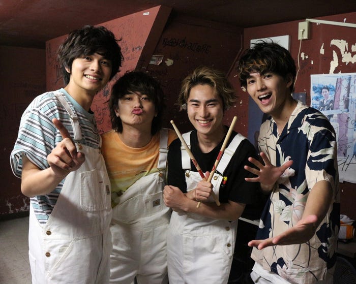 (左から)北村匠海、橘柊生、泉大智、矢部昌暉(C)フジテレビ