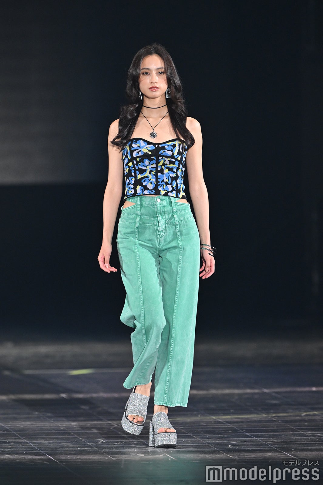 （C）モデルプレス