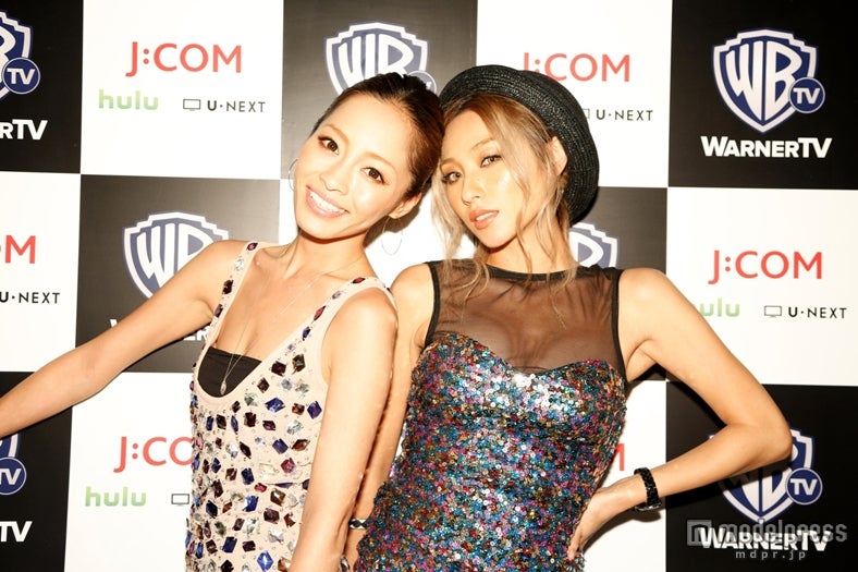 左から：小森純、Lie