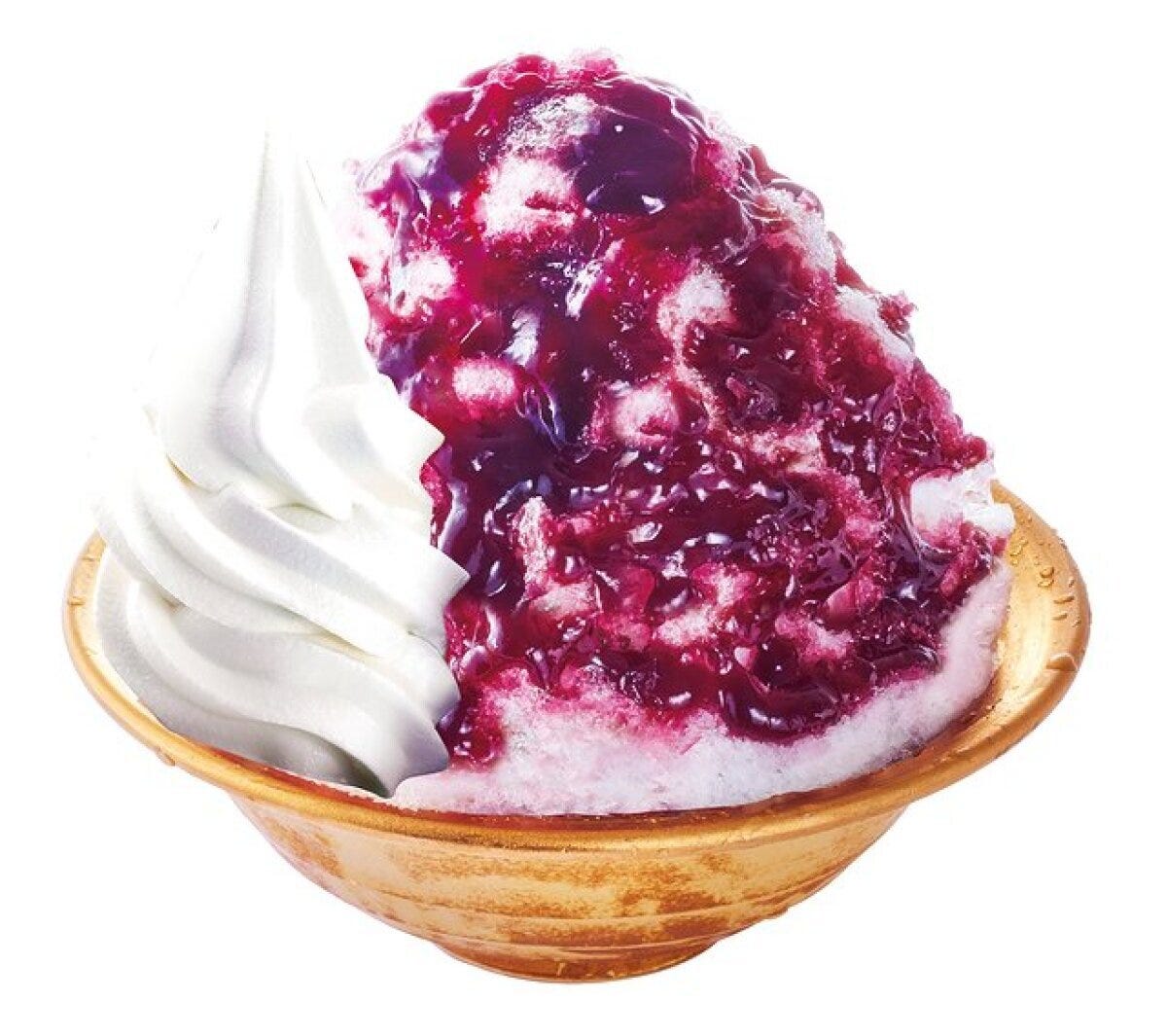 ソフトクリームがのったアサイーミックス氷