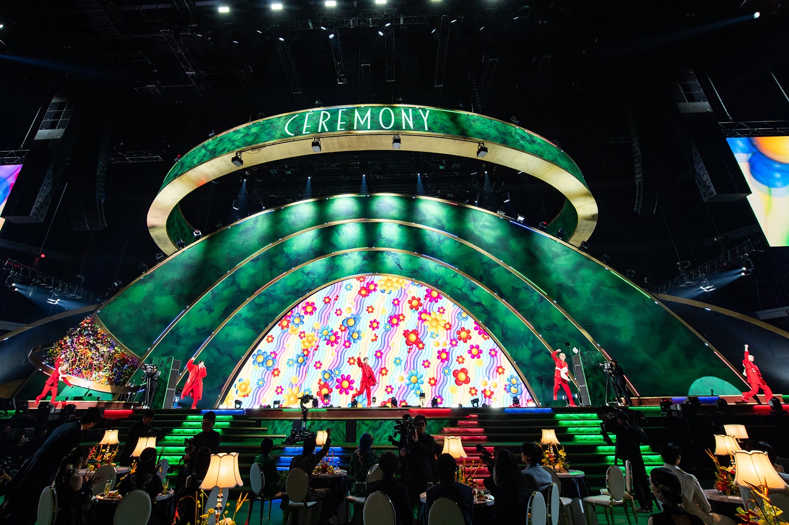 M!LK／撮影：田中聖太郎写真事務所