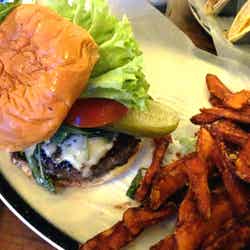 ブラック・タップ/画像提供:ドバイ政府観光・商務局