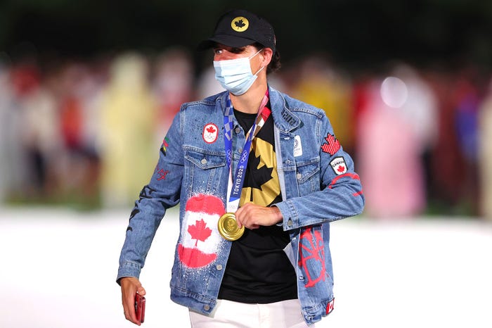 オリンピック閉会式 カナダ ドイツ イギリス 選手陣の 日本愛 溢れる衣装が話題 カタカナで国名記載から ありがとう東京 まで 東京オリンピック モデルプレス オリンピック閉会式 カナダ ドイツ イギリス 選手陣の 日本愛 溢れる衣装が話題 カタカナで国名記載から ありがとう東京 まで 東京オリンピック モデルプレス