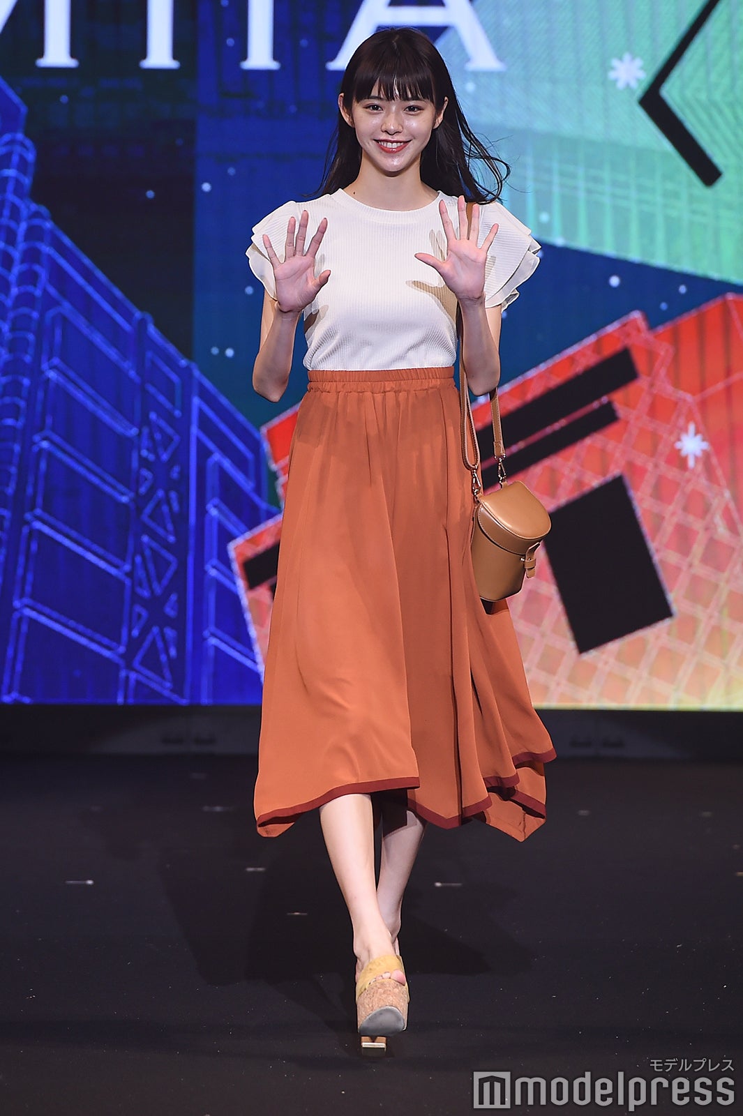 （C）モデルプレス