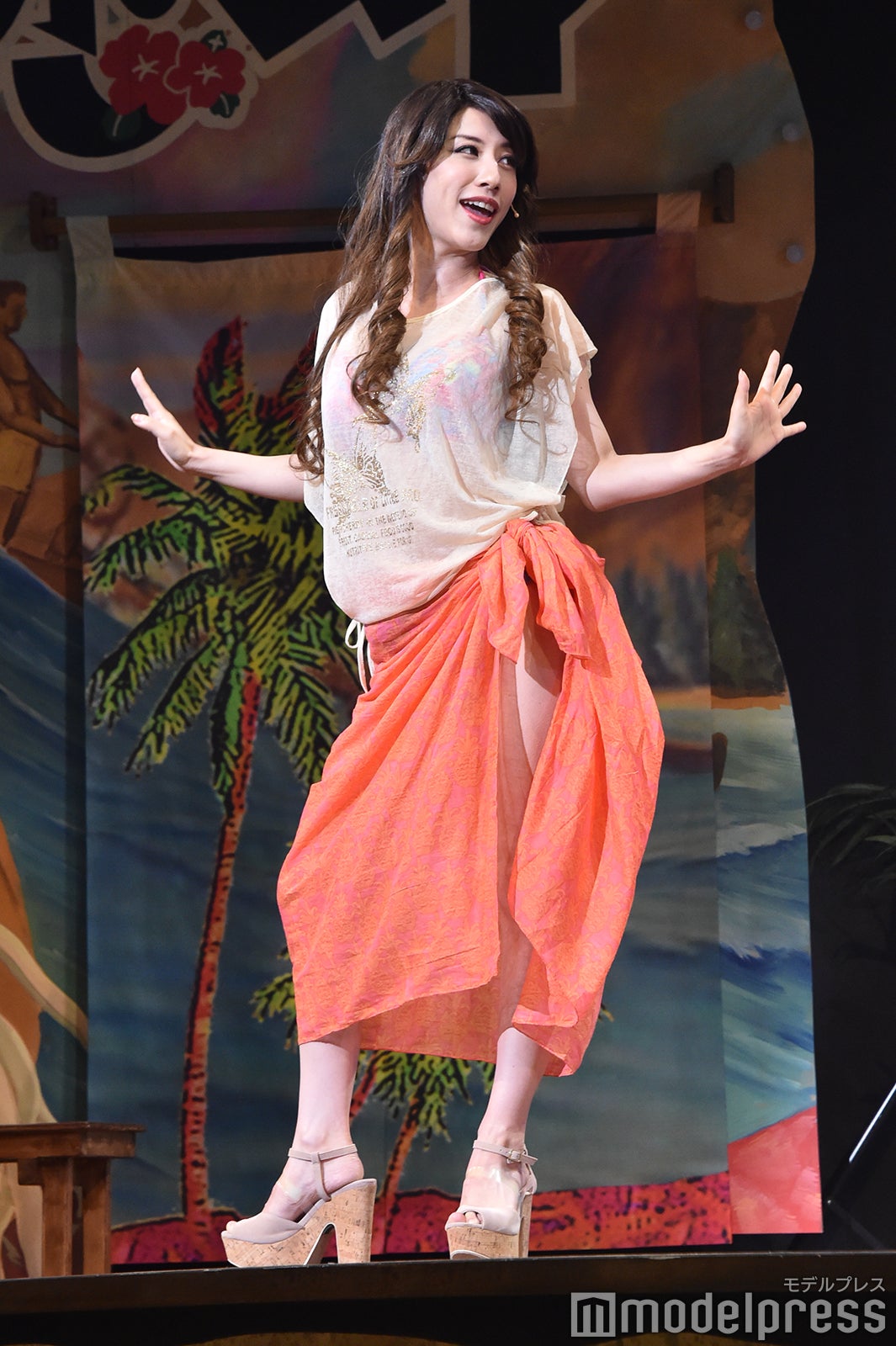 「歌喜劇／市場三郎～グアムの恋」プレスコールより（C）モデルプレス