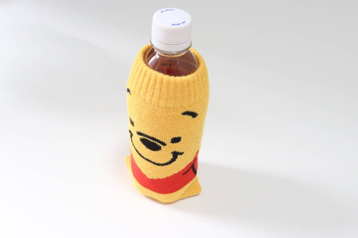 のびるニットボトルホルダー（くまのプーさん）　使用例