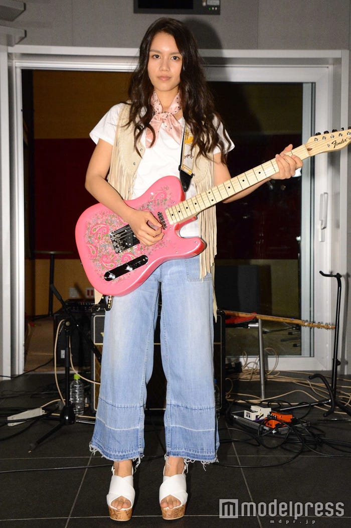 Anly(C)モデルプレス