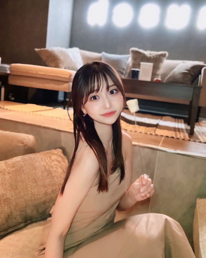 「桃李」月野るりInstagramより