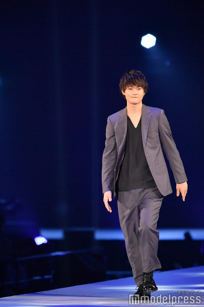 佐野勇斗(C)モデルプレス