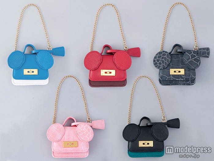 バッグアクセサリー(全5色)各¥2500(C)Disney