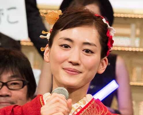 綾瀬はるか&V6井ノ原快彦が意気込み「第66回 NHK紅白歌合戦」開幕<紅白本番>